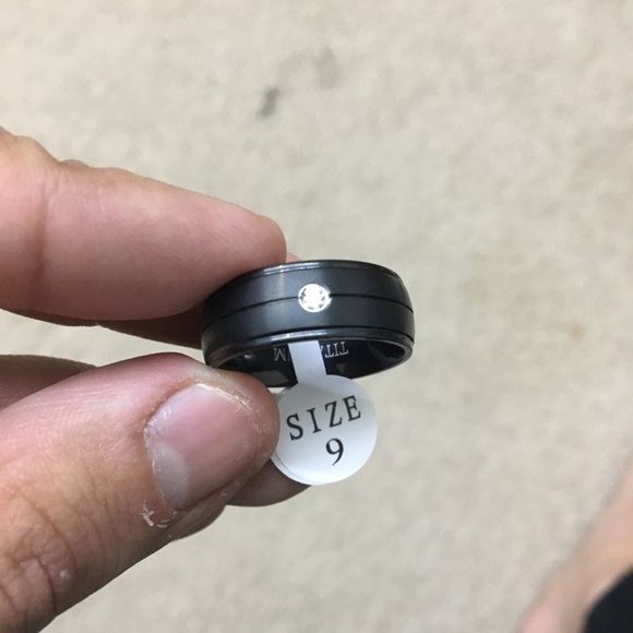 8mm Matt Black Titanium Ring with CZ Size 9-11 - Picture 4 of 8